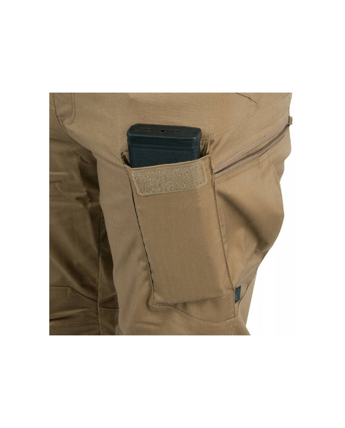 SPODNIE HELIKON UTP ( URBAN TACTICAL PANTS ) POLY COTTON RIPSTOP COYOTE M/REGULAR SP-ULT-PR-11-B04