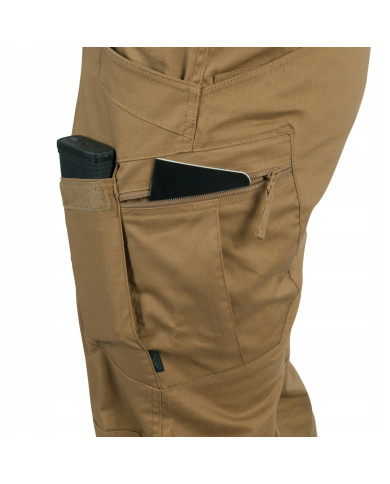 SPODNIE HELIKON UTP ( URBAN TACTICAL PANTS ) POLY COTTON RIPSTOP KHAKI M/REGULAR SP-ULT-PR-13-B04